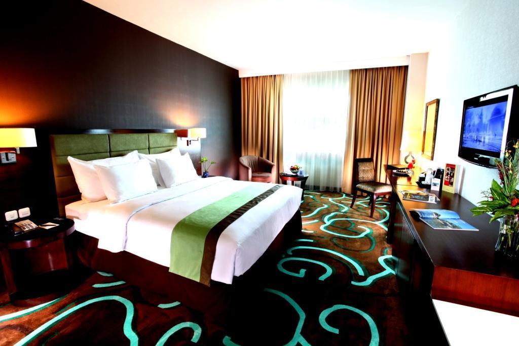 Swiss-Belhotel Амбон Екстер'єр фото