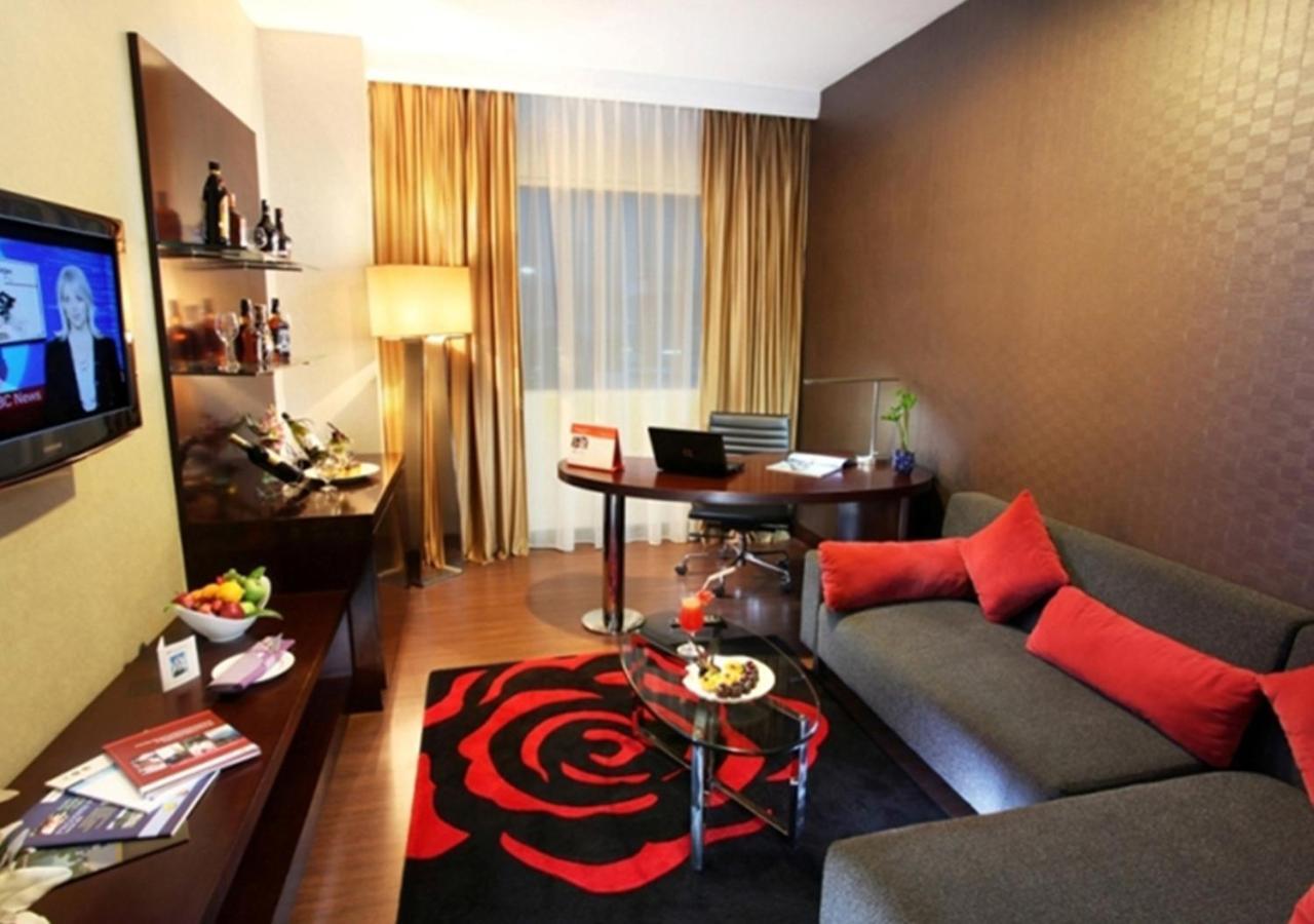 Swiss-Belhotel Амбон Екстер'єр фото